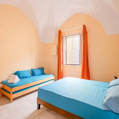 Apartment White