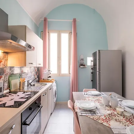 Apartment White *